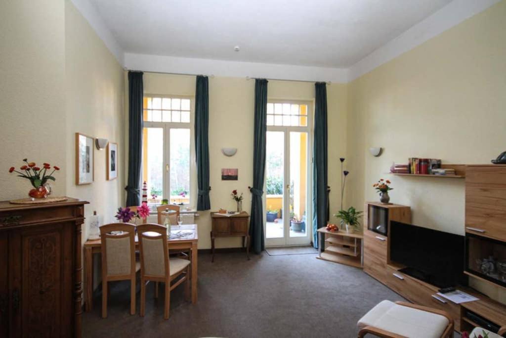 Kuehlungsborn Ferienwohnung Sonnenresidenz Ostseebad Kühlungsborn Esterno foto
